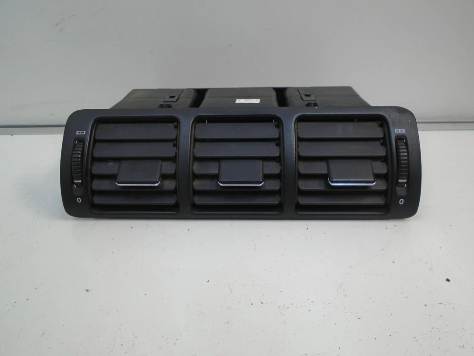 2003 MERCEDES-BENZ ML320 Air VENT A1688300054 原始设备制造商 YD91239 — 第 1/4 张图片