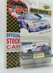 1992 Road Champs NASCAR #6 Mark Martin 1/64 scale - Picture 1 of 4