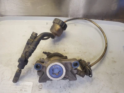 01 - 05 Yamaha FZ1 1000 Fazer rear brake assembly caliper master reservoir  - Image 1 of 4