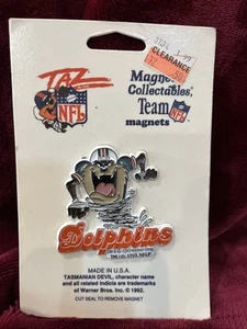 NEW Rare Vintage 1993 Magnificent Magnet NFL Team Miami Dolphins Tasmanian Devil - Picture 1 of 3