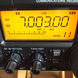 ICOM IC-R75 COMMUNICATIONS RECEIVER Working - Picture 1 of 10