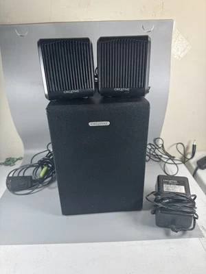 Creative SBS 2.1 330 Sistema di altoparlanti subwoofer + 2 altoparlanti con alimentatore - Immagine 1 di 4