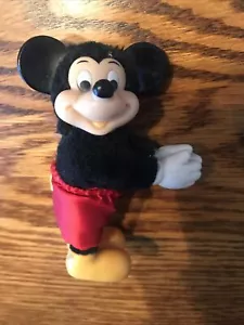 Vintage Disney Clip On Mickey Mouse Clasping Hands Toy Collectible Made in Korea - Picture 1 of 6