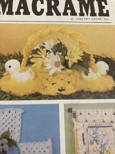 1982 ENJOY MACRAME Breath of Spring Shamrock Cross napkin caddy booklet - Picture 1 of 10