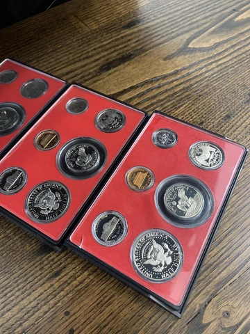 1979 S Proof Set Original Box All 6 Coins Type 2 US Mint - 3 Sets Cover