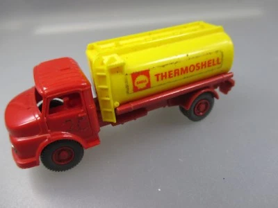 Wiking: Mercedes Benz 1413 Camion Cisterna "Thermoshell" (Schub34) - Immagine 1 di 3