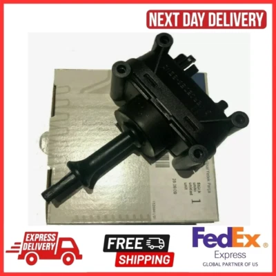 Actuador de cerradura de puerta OEM MERCEDES W126 280SE 300SE 380SE 420SE 500SE 560SE NUEVO  Foto 1 de 4