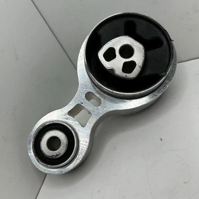 2006-2009 Ford Fusion Front Engine Torque Strut Mount 6E5Z-6038-DF **BRAND NEW** - Image 1 of 3