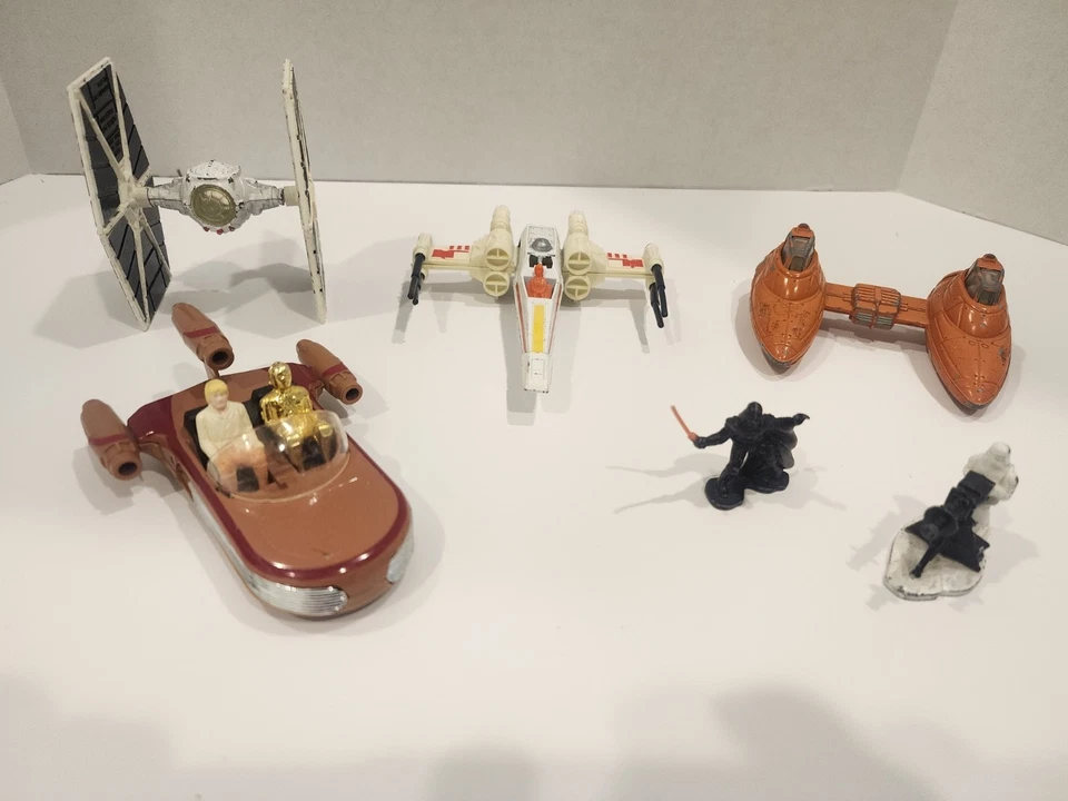 Винтажный Kenner Star Wars Литой Автомобиль Лот товаров Tie Fighter X-Wing Cloud Car - Изображение 1 из 1