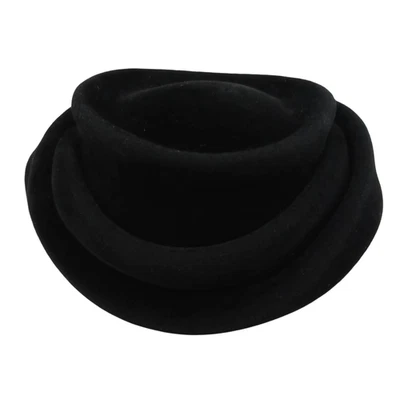 Chanson Body Mujer Piel Sintética Negro Esponjoso Tocado Píldora Sombrero Hecho en Francia Foto 1 de 4