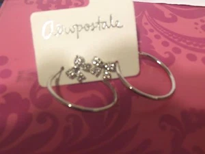 AEROPOSTALE Strass Schleife Ohrstecker & Creolen Ohrringe 2 Paar Pack 1952 Silberstein  - Bild 1 von 10