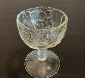 Toscany Glass Fruit Embossed Design Ice Cream-Sherbet Compote Stem Glass - Picture 1 of 6