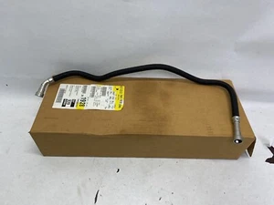 2004.5-2007.5 GM Silverado Sierra 2500 HD LLY LBZ LLM Fuel Supply Hose 15077513 - Picture 1 of 6