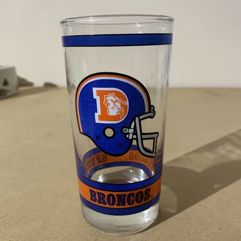 vintage denver broncos drinking glass Cover