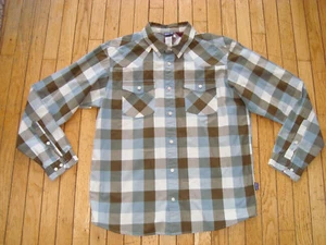 PATAGONIA MEN'S 100% ORGANIC COTTON LONGSLEEVES SHIRT SIZE LARGE HARDLY WORN! - Picture 1 of 10