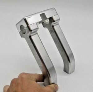 HECHO EN EE. UU. 6" ELEVADOR PULLBACK BILLET ALUMINIO MANILLAR ELEVADORES HARLEY - Imagen 1 de 9