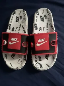 Nike Slides  - Picture 1 of 5