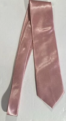 Moda Di Raza Mens Tie Necktie 3.5 inchea Satin Finish Pink - Image 1 of 3