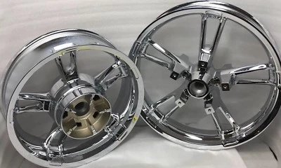 Harley 2014 RIMS TOURING STREET GLIDE,FLHX ENFORCER CHROME WHEELS OUTRIGHT — 第 1/4 张图片