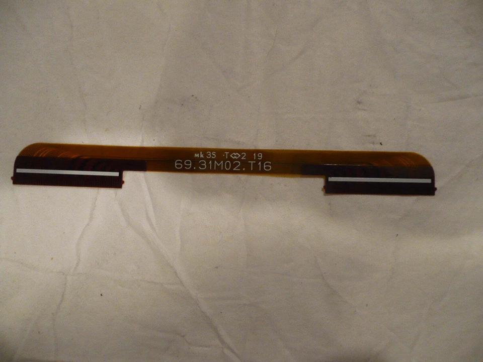 ASUS VG32VQ1B MONITOR CABLE CONNECTOR 69.31M02.T16 - Image 1 of 1