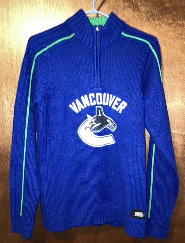 Vancouver Canucks Womens Knit Sweater Logo Fan NHL L-XL EUC Cover