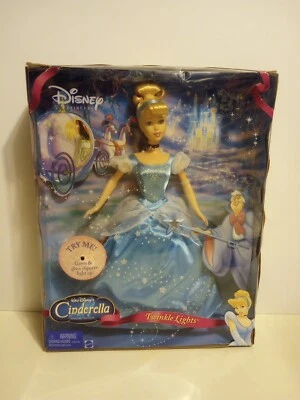 Muñeca vintage Mattel 2004 Disney's Cenicienta edición especial luces centelleantes 12" Foto 1 de 4