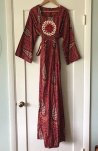 Vintage Size XL Maxi Dress hippie Country fair Red paisley kaftan w/ tie long - Picture 1 of 18