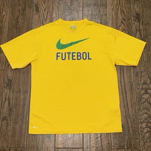 Mens Vintage Nike Soccer FUTEBOL Brazil FitDry Short Sleeve T Shirt Size. Small - Picture 1 of 2