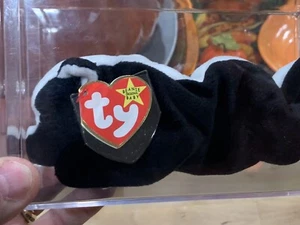 Ty Beanie Babies Stinky The Skunk Plush Toy RARE #201 Stamped in Tush Tag!๐๐ฅ๐ฅ - Picture 1 of 9