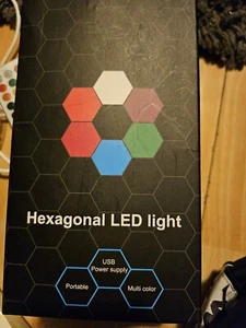 RGB Wandleuchte Hexagon Licht Farbwechsel Sechseck Gaming Lampe Letzter Preis!!! - Bild 1 von 23