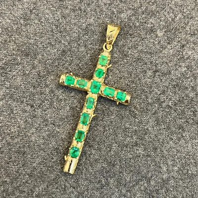 18K Natural Colombian Emerald Cross Pendant Yellow Gold Cross - Image 1 of 4