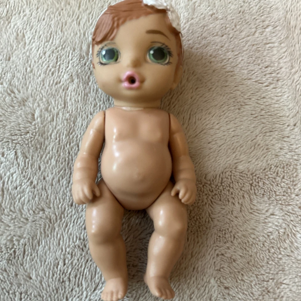 Zapf Mini Bebé Nacido Sorpresa Niña Muñeca Juguete Bebida y Cabello Castaño Mojado Ojos Azules 4" Foto 1 de 2