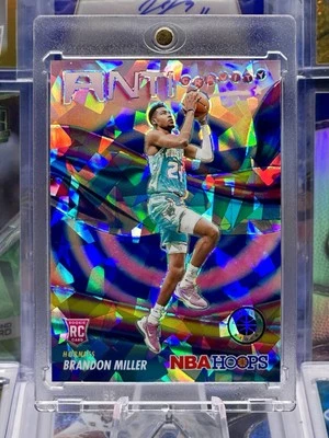 Aros NBA 2023-24 Premium Rookie RC/99 Cracked Ice Prizm Brandon Miller Hornets Foto 1 de 2