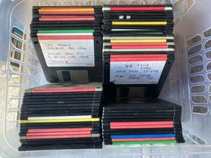 50 + Blank Formatted 1.44MB 3.5 Inch Floppy Disk Bundle - Afbeelding 1 van 3