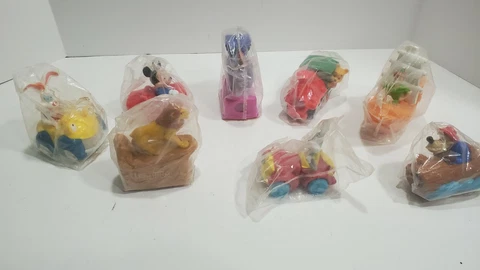 Vintage McDonald's 8 x Car Lot - Roger Rabbit, Mickey, Peter Pan, Alladin, Pooh Cover