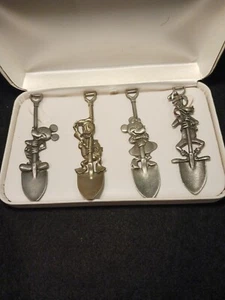 4 VTG Disney GOOFY MINNIE DONALD MICKEY Collectible Pewter Shovel Spoons - Picture 1 of 8