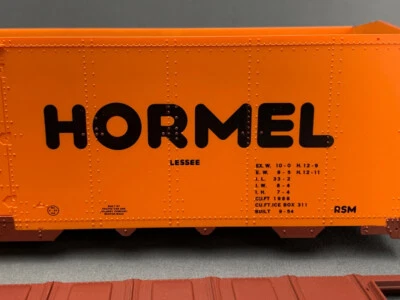 O Scale Intermountain AAR Class RSM Steel Sided Ice Bunker Hormel #159 O614 - Image 1 of 4