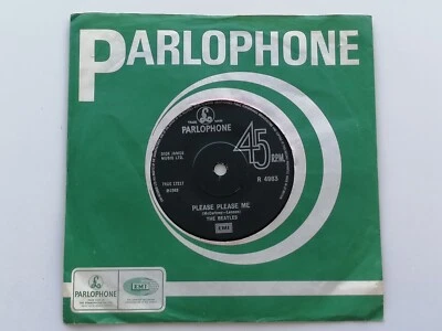 THE BEATLES  UK 45  PLEASE PLEASE ME  1974 SOLID  CENTRE PRESS   1 A  1 R - Image 1 of 4