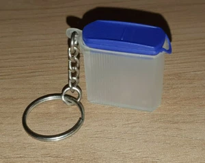 Tupperware Schlüsselanhänger Eidgenosse Blau - Bild 1 von 1