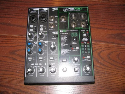 Mackie ProFX6v3 6-channel Mixer with USB and Effects For parts or Repair - Image 1 of 4