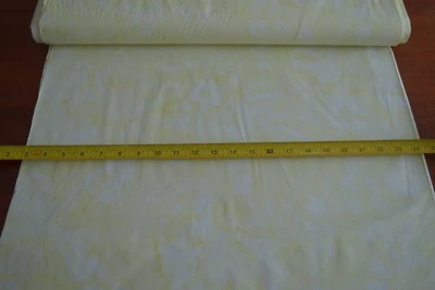 By 1/2 Yd, Light-Yellow & Cream Batik, Indonesia, Hoffman/1895 Pineapple, B492 - Image 1 of 4