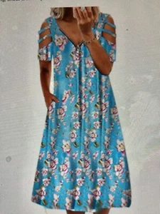 Women's Plus Size Bohemian Floral Print Short Sleeve Blue Dress - Picture 1 of 5