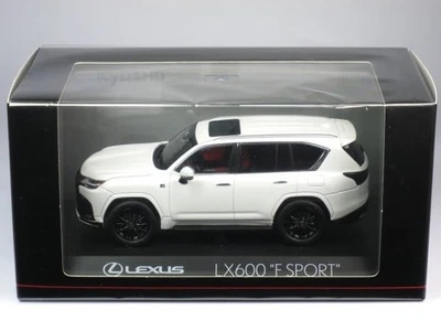 Kyosho 1/43 Lexus LX600 F SPORT LHD White Nova Glass Flake Diecast Model - Immagine 1 di 4