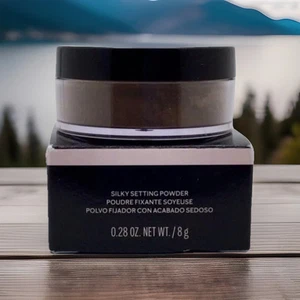 New! Mary Kay Silky Loose Setting Mineral Powder Foundation Makeup Medium Bronze - Picture 1 of 1