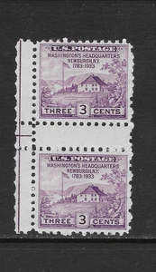 U.S. SCOTT 752 MNHNGAI GUTTER PAIR - 1935 3c DP PURPLE - TYPE OF PEACE ISSUE (M) - Picture 1 of 2