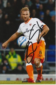 BLACKPOOL HAND SIGNED IAN EVATT 6X4 PHOTO 1. - Picture 1 of 1