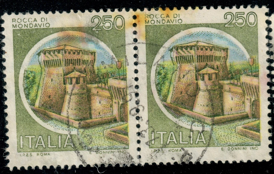 Italy - 1980 - Castles - Rocca di Mondavio - 250L x2 - #2330 - Image 1 of 1