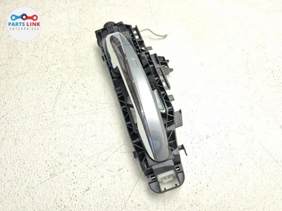 Mercedes C63 AMG 2016-18 manija de puerta delantera izquierda agarre abridor descapotable 2 puertas W205 Foto 1 de 4