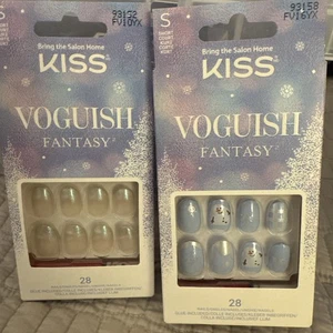 Kiss Voguish Bundle Of Two Press on Holiday Nails Winter Christmas NIB - Picture 1 of 4