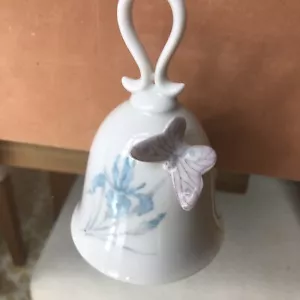 Vtg TAKAHASHI San Francisco BELL APPLIED BUTTERFLY And IRIS Design HAND PAINTED - Picture 1 of 9